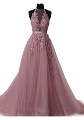 Tulle Wisteria Prom Dresses A-Line/Princess Scoop Neck Court Train With Appliqued