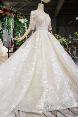 Luxury Lace Wedding Dresses Scoop Half Sleeves Appliques Ball Gown