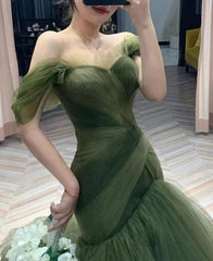 Elegant Off Shoulder Sleeveless A-line Floor Length Prom Dresses