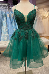 Hunter Green Plunging V Neck Straps Appliques Tulle Homecoming Dresses