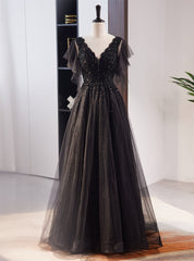 A-Line Black Tulle Sequins V-neck Beading Prom Dresses