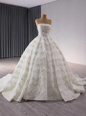 Ball Gown Strapless Lace Pearls Wedding Dresses