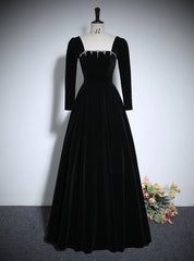 Black Long Sleeve Velvet Crystal Prom Dresses