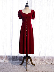 Burgundy Velvet Square Short Sleeve Prom Dresses