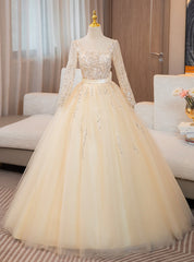 Champagne Tulle Sequins Long Sleeve Square Quinceanera Dresses