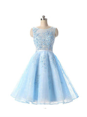 Cheap Light Blue Appliqued Sleeveless Lace Homecoming Dresses