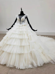 Come In a Wide Variety Of On-Trend Styles, Ivory White Ball Gown Tulle Tiers Beading Bateau Wedding Dresses