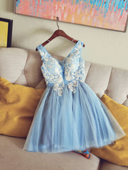 Cute V Neck Light Blue Tulle Lace Short Prom Dress Blue Homecoming Dress