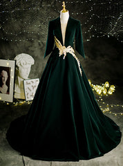 Dark Green Velvet Long Sleeve Appliques Prom Dresses