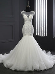 Elegant Scoop Neck Wedding Dresses Mermaid Lace-up Lace Appliques Wedding Dresses