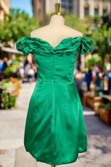 Emerald Green Sheath/Column Off-the-Shoulder Sleeveless Satin Short/Mini Homecoming Dress With Ruffles