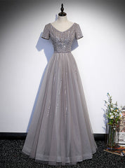 Gray Tulle V-neck Short Sleeve Beading Sequins Prom Dresses