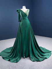 Green Satin One Shoulder Pleats Beading Prom Dresses