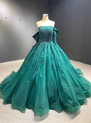 Green Tulle Long Sleeve Off the Shoulder Pearls Prom Dresses