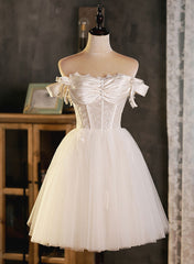 Ivory Tulle Sweetheart with Lace Short Prom Dresses, Ivory Homecoming Dresses