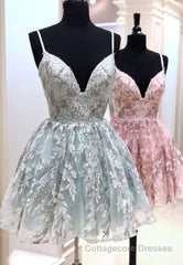 Cute V-Neck Lace Short Prom Dresses, A-Line Homecoming Dresses