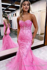 Mermaid Sweetheart Neck Lace Long Prom Dress With Appliques