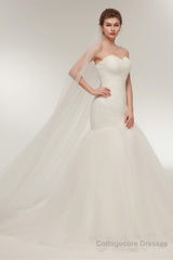 Mermaid Sweetheart White Tulle Wedding Dresses with Appliques