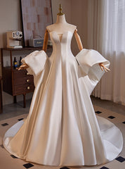 Modern White Satin Strapless Wedding Dresses