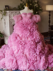 Pink Ball Gown Tulle Strapless Princess Quinceanera Dresses