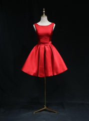 Red Satin Backless Bow Homecoming Dresses