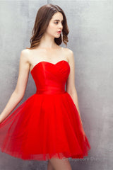 Red Sweetheart Tulle Short Mini Homecoming Dresses