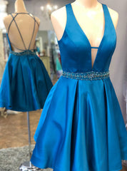 Royal Blue Satin Deep V-neck Backless Homecoming Dresses