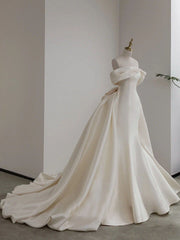 Elegant Ivory Wedding Dresses with Detachable Train Mermaid Bridal Gowns