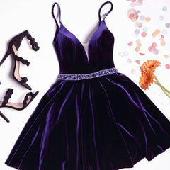 Simple A-line Spaghetti Straps Homecoming Dresses Velvet Crystal Hoco Dresses