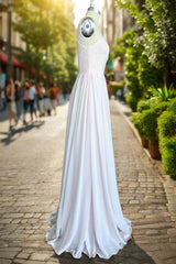 Stunning Halter Floor Length Lace/Chiffon Bridesmaid Dresses