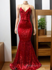 Trumpet/Mermaid Spaghetti Straps Sweep Train Sequins Prom Dresses