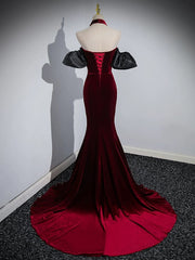 Trumpet/Mermaid Velvet Burgundy Long Prom Dresses with Beads