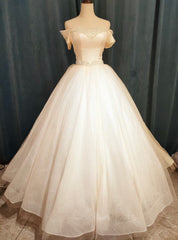 Tulle Satin Off the Shoulder Shrt Sleeve Pearls Wedding Dresses