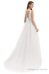 Tulle V-neck Backless Appliques Wedding Dresses