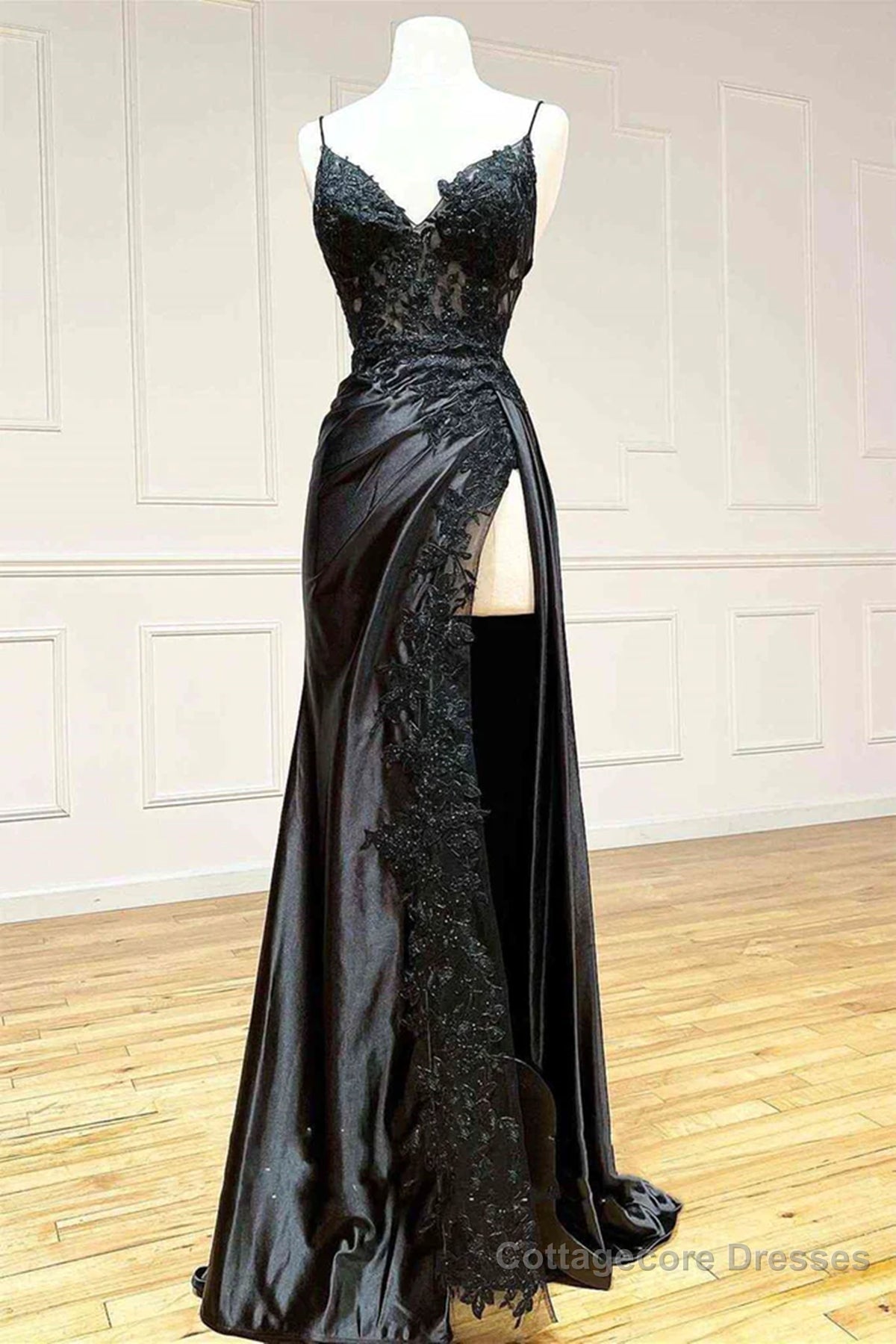 V Neck Open Back Mermaid Black Lace Long Prom Dress, Mermaid Black Lace Formal Dresses