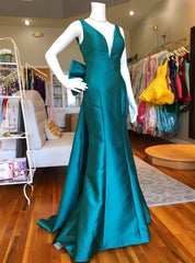 V Neck Turquoise Mermaid V-neck Backless Long Prom Dresses With Bow