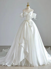 White Satin Strapless Puff Sleeve Wedding Dresses