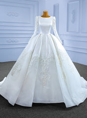 White Satin Tulle Long Sleeve Appliques Wedding Dresses