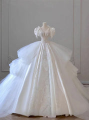 White Satin Tulle V-neck Backless Appliques Wedding Dresses