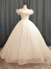 White Tulle Off the Shoulder Pearls Wedding Dresses