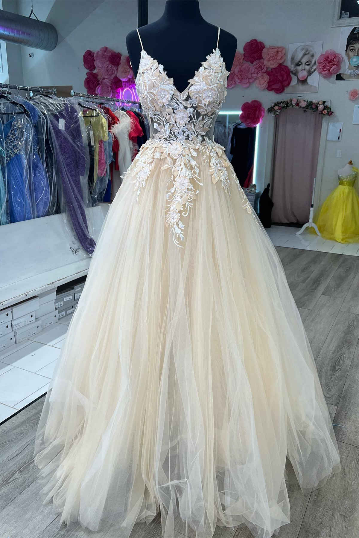 V-Neck Champagne Appliques Long Prom Dress with Straps