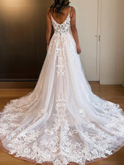 A-Line/Princess Spaghetti Straps Chapel Train Tulle Wedding Dresses With Leg Slit