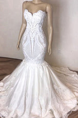 Amazing Long Mermaid Strapless Appliques Lace Wedding Dress