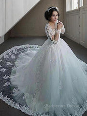 Ball Gown Bateau Court Train Tulle Wedding Dresses With Appliques Lace