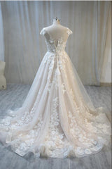 Elegant Long A-Line Bateau Backless Appliques Lace Tulle Wedding Dress