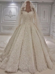 Expensive Lace Appliques Long Sleevess Ball Gown Wedding Dress