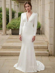 Sheath/Column V-neck Sweep Train Stretch Crepe Wedding Dresses